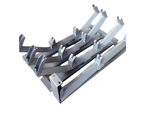 Conveyeur d'auto-alignement Idler Bracket cadre de support en acier pour les systèmes de courroie